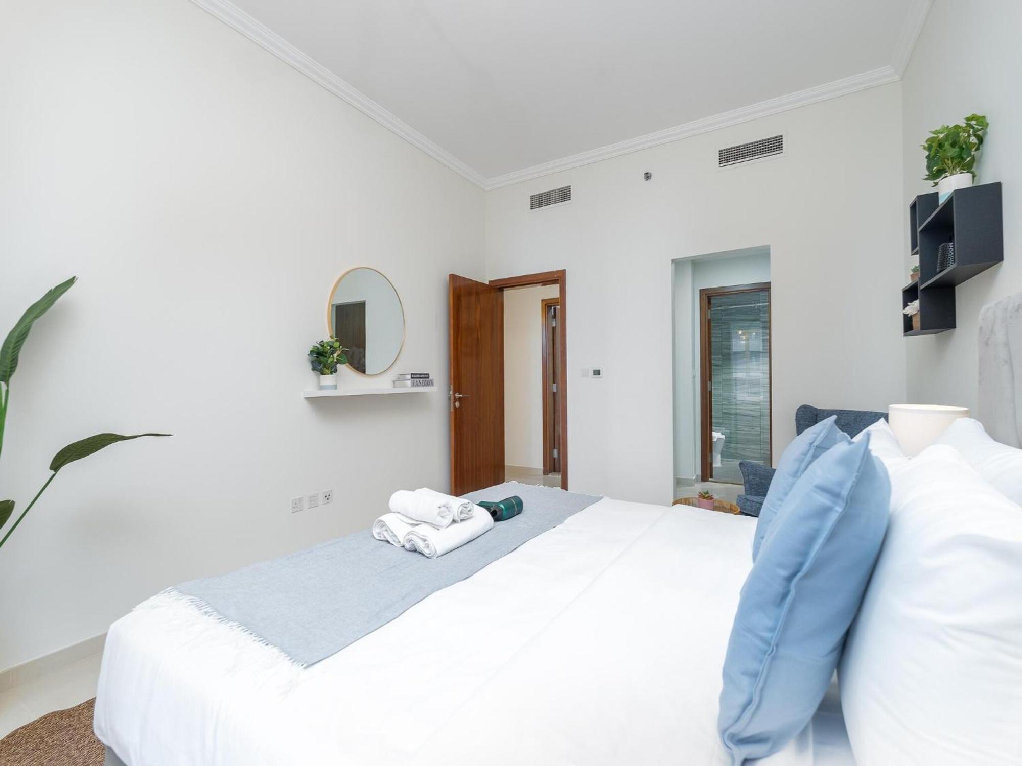 Luxe Apartments Near Dubai Mall Burj Khalifa Pool Gym Parking Luaran gambar